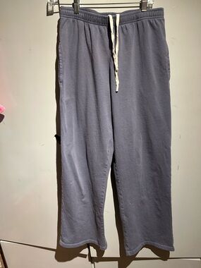 Pacsun John Galt Blue Anastasia tie
Baggy Sweatpants